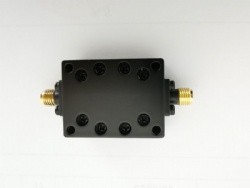 DC-3GHz 低通滤波器