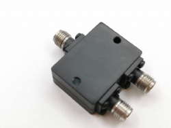 18-40GHz_2 路宽带功分器