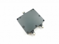 0.7-2.7GHz 2 Way Microstrip Power Divider